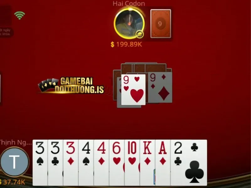 Người chơi sở hữu 3 Bích sẽ được quyền đánh đầu tiên